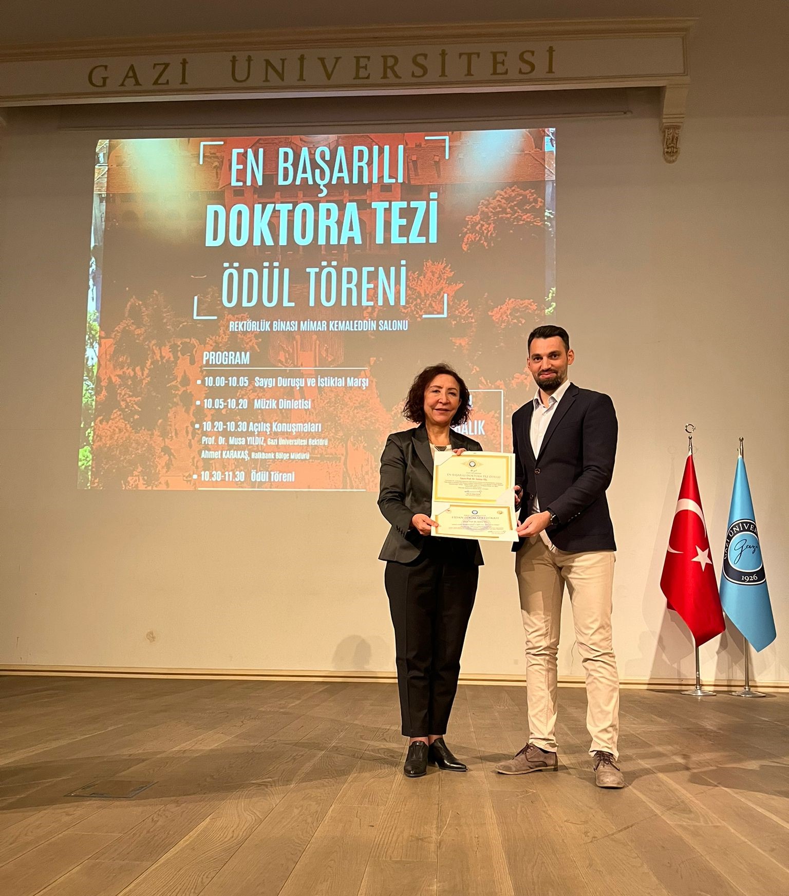 Araştırma Görevlimiz Üçüncülük Ödülüne Layık Görüldü