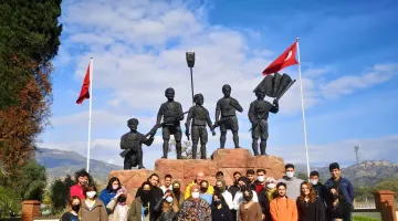 Köşk MYO Öğrencileri Yörük Ali Efe Müzesi ve Malgaç Anıtını Ziyaret Ettiler