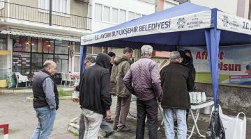 AYDIN BÜYÜKŞEHİR BELEDİYESİ SABAH ÇORBASI İLE GÖNÜLLERİ ISITIYOR