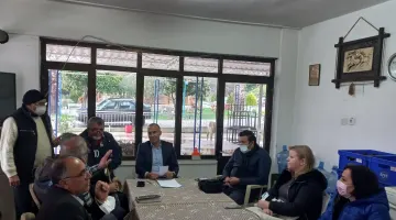 KUŞADASI BELEDİYESİ YÖNETİCİLERİ KENTİ KARIŞ KARIŞ DOLAŞIYOR