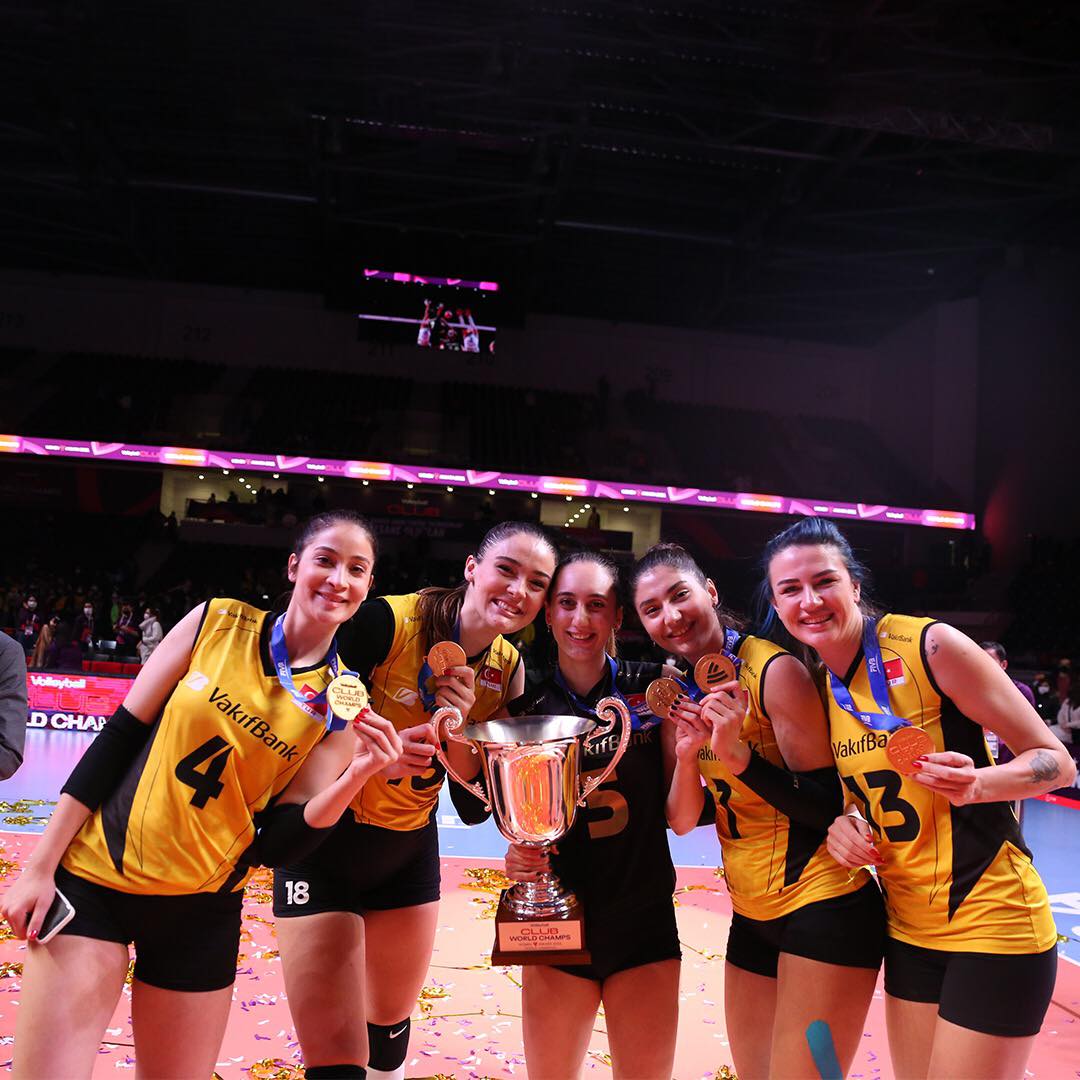 VOLEYBOLDA VAKIFBANK  DÜNYA ŞAMPİYONU