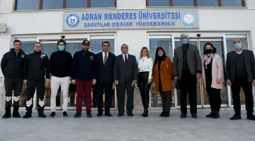 KUŞADASI BELEDİYESİ YÖNETİCİLERİNDEN EĞİTİM KURUMLARINA YAKIN İLGİ