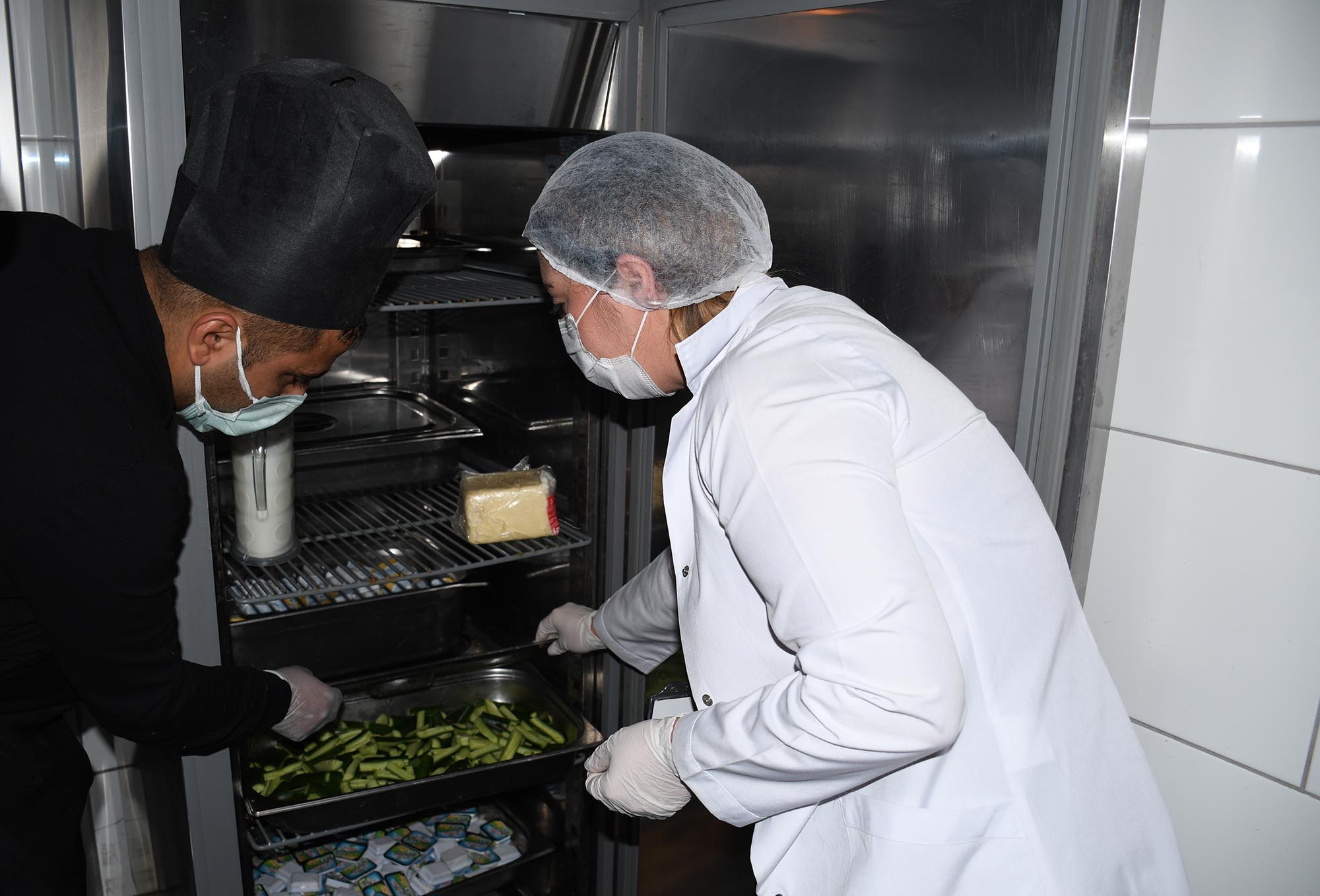 KUŞADASI BELEDİYESİ HALK SAĞLIĞI İLE OYNAYANLARI AFFETMİYOR