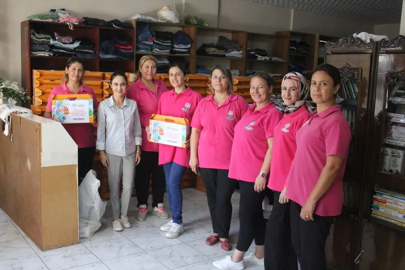 PEMBE MELEKLER