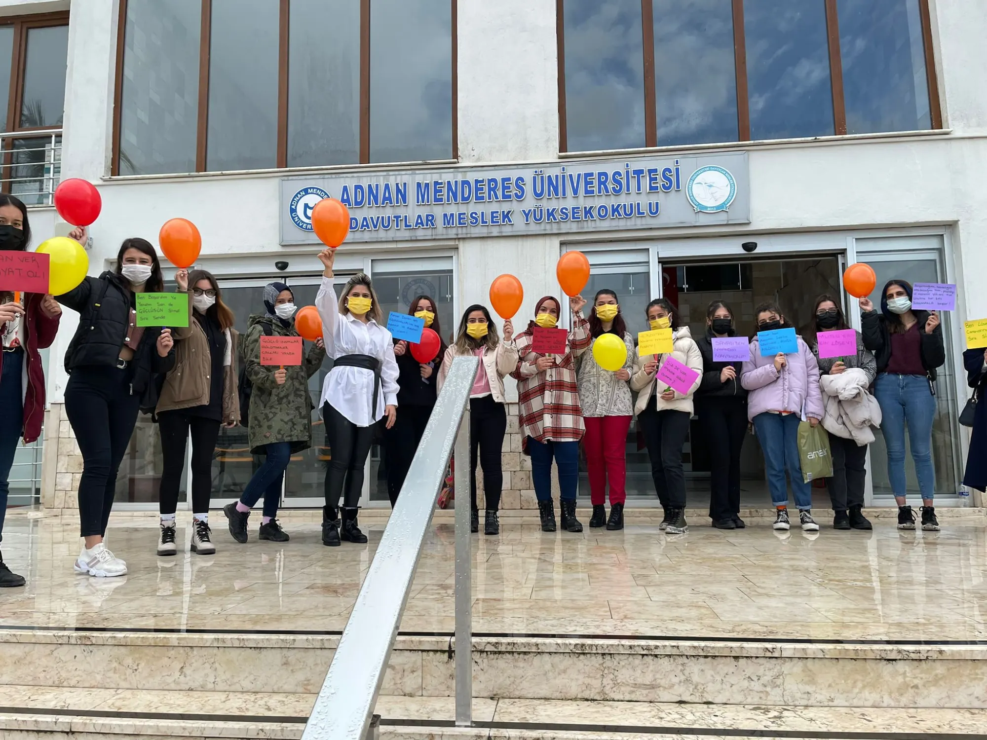 “Maskemi Atarım Hayalime Koşarım” Adlı Gönüllülük Projesi Gerçekleşti