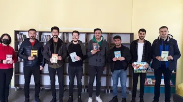 Öğrencilerimiz ‘Kitap Kampanyasıyla’ Köy Okullarına Kütüphane Kuruyor