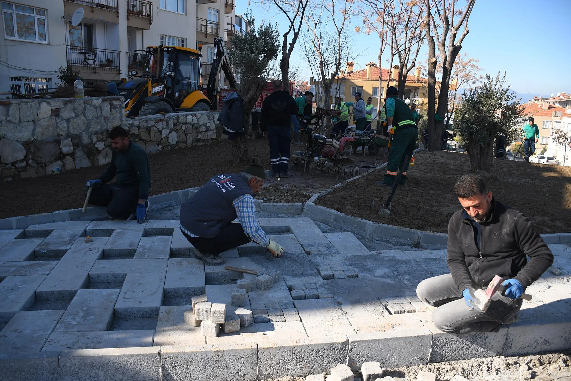 YEMYEŞİL BİR KUŞADASI İÇİN ÇALIŞMALAR SÜRÜYOR
