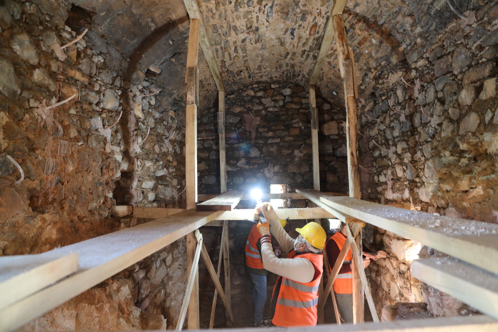 BODRUM BELEDİYESİ BİN 400 YILLIK YAPIYI RESTORE EDİYOR