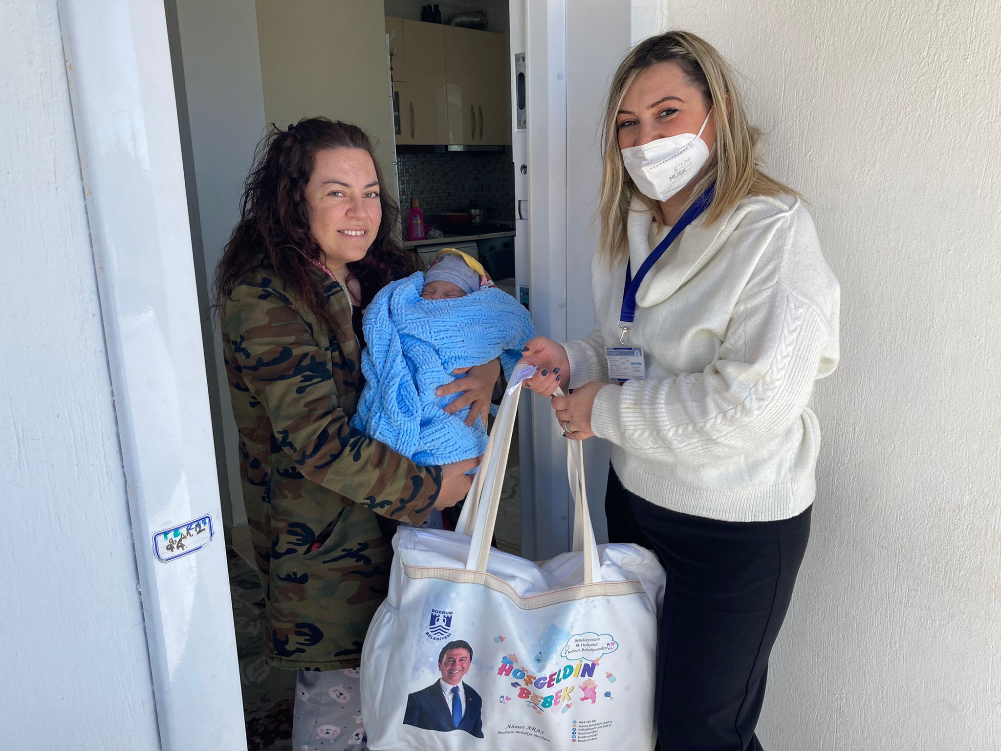 YENİ DOĞAN BEBEKLERE SÜRPRİZ KARŞILAMA