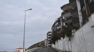 BELEDİYE EKİPLERİ SORUNLARI BÜYÜMEDEN ÇÖZÜYOR