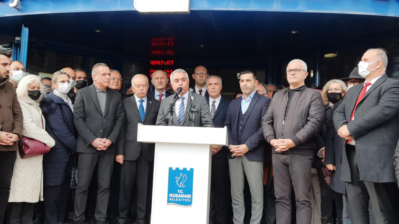 BAŞKAN ATABAY’DAN KUŞADASI BELEDİYE BAŞKAN YARDIMCISI’NA DESTEK