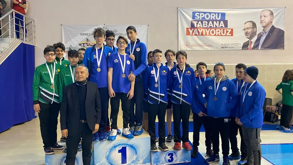 ANALİG YÜZME GRUP MÜSABAKALARI TAMAMLANDI