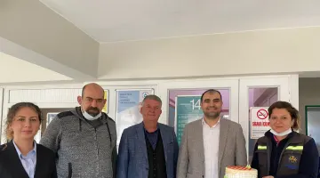 FUAT ÖNDEŞ SAĞLIK ÇALIŞANLARINI UNUTMADI