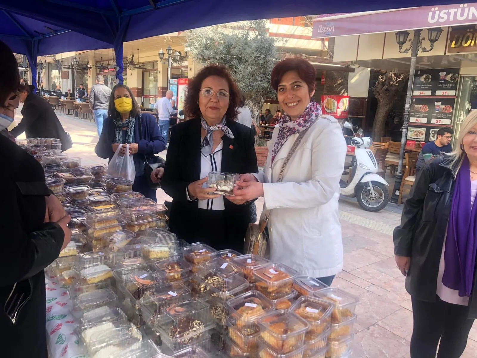 ÖZLEM  EKİZ’DEN İYİLİK  HAREKETİ