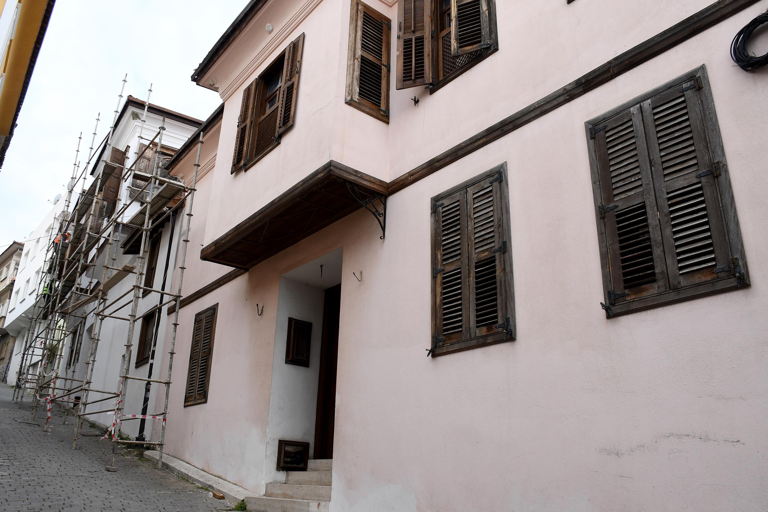 İKİ TARİHİ EV KÜLTÜR VE SANAT MERKEZİ OLUYOR