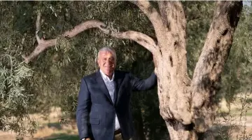 ATAY’DAN ZEYTİN’E ŞİİRLİ DESTEK