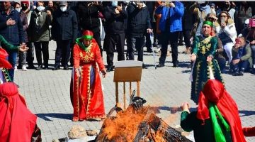 BU BAHAR BAŞKA BAHAR