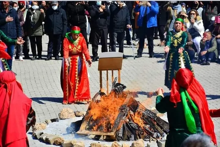 BU BAHAR BAŞKA BAHAR
