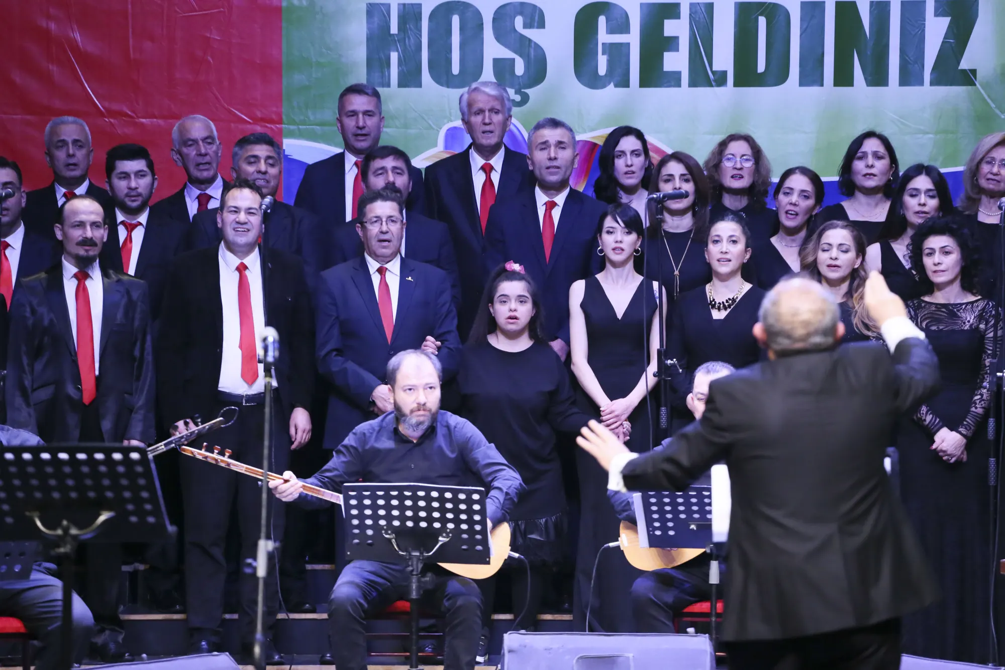 ABB KOROSU TÜRKÜLERİ +1 FARKLA SESLENDİRDİ