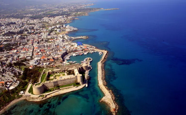KUŞADASI İLE GİRNE ARASINDA İŞ BİRLİĞİ