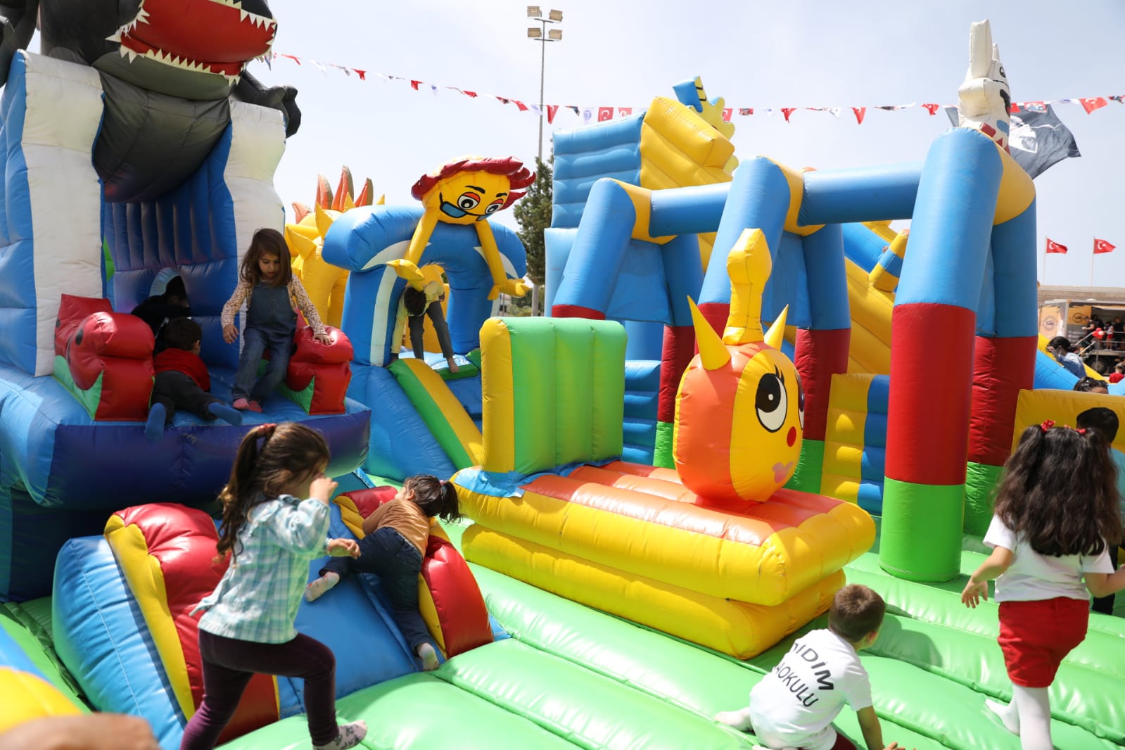 DİDİM’DE 23 NİSAN COŞKUYLA KUTLANDI