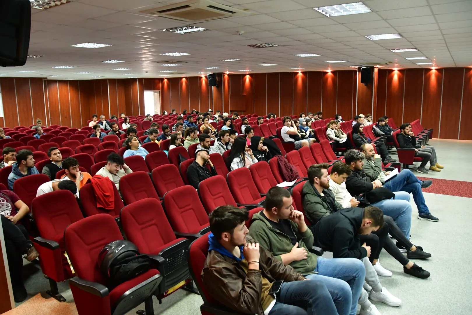 Didim MYO’da Bağımlılıkla Mücadele Çalıştayı Düzenlendi