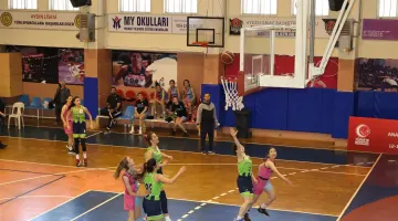 U-18 BASKETBOL KIZLAR ANADOLU ŞAMPİYONASI AYDIN’DA BAŞLADI