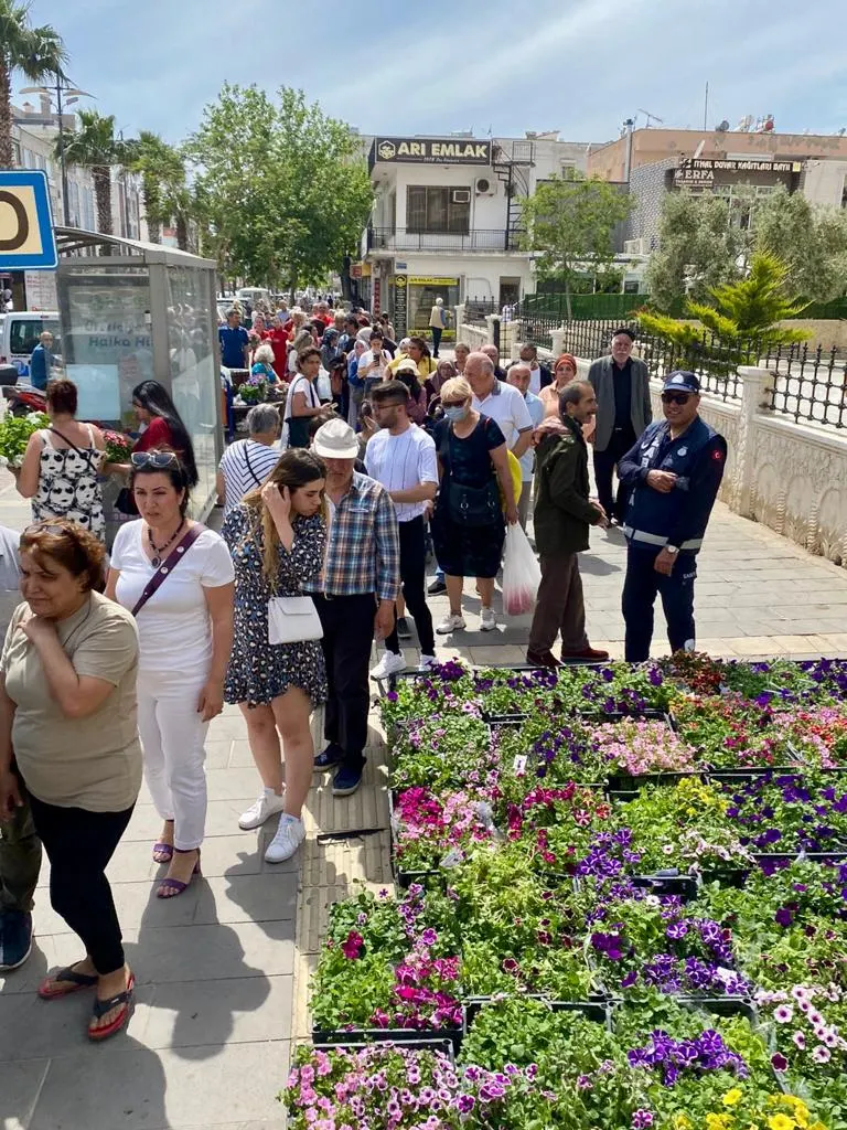 DİDİM BELEDİYESİ’NDEN ANNELER GÜNÜ’NDE ANLAMLI HEDİYE