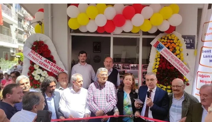 EGE MAKEDONYA GÖÇMENLER  DERNEĞİ AÇILIŞINI YAPTI ” GÖÇ VE BİRLİK”