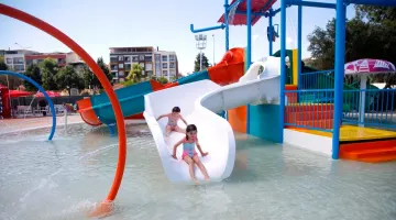 AYDIN TEKSTİL YAŞAM ALANI’NDA AQUAPARK HİZMETE AÇILDI