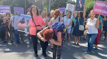 ÖZGÜR KADIN ÖZGÜR DÜNYA ! MAHSA AMİNİ