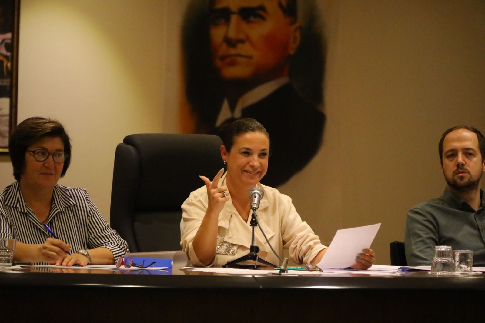 "EFES SELÇUK’UN BÜTÇESİ OY BİRLİĞİYLE KABUL EDİLDİ"