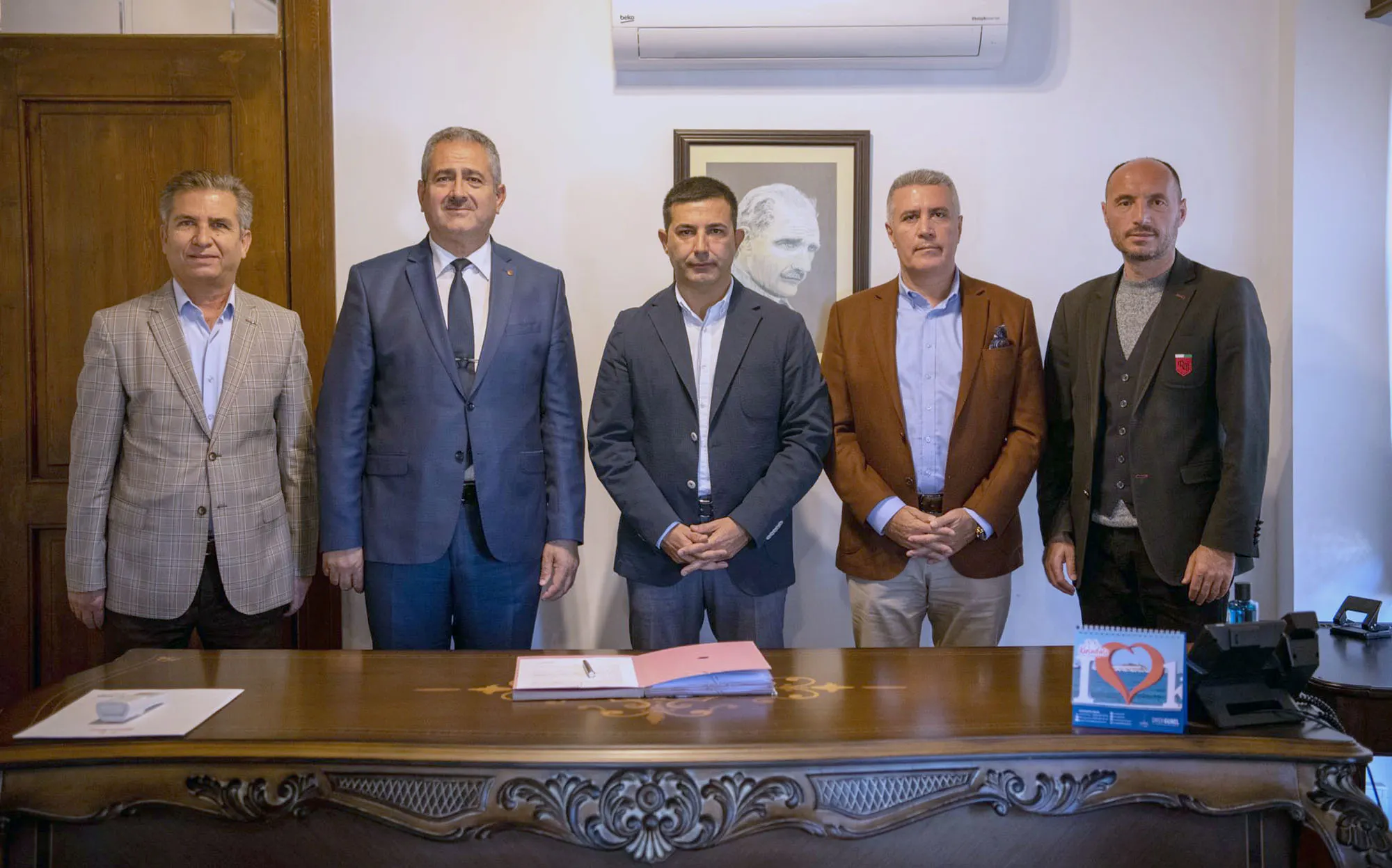 KUŞADASI BELEDİYESİ İLE İLÇE MİLLİ EĞİTİM MÜDÜRLÜĞÜ ARASINDA EĞİTİM PROTOKOLÜ