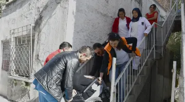 6 YIL SONRA DENİZİ GÖRMENİN MUTLULUĞUNU YAŞADI