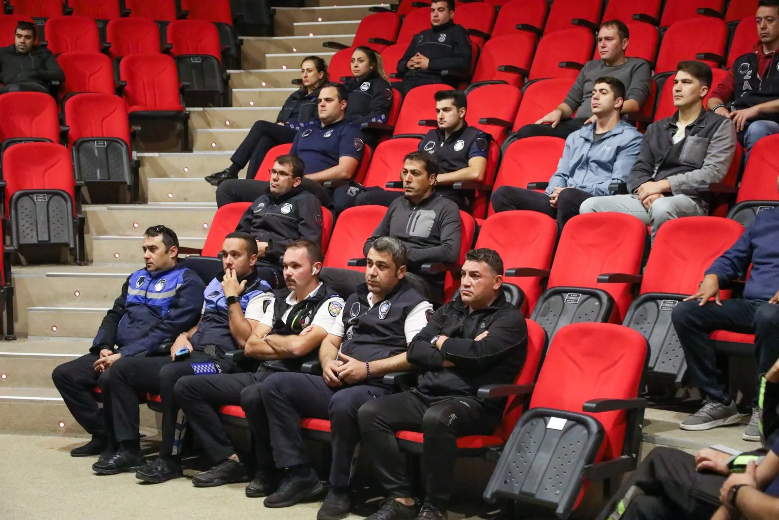 ZABITA EKİPLERİNE SÜRÜŞ EĞİTİMİ