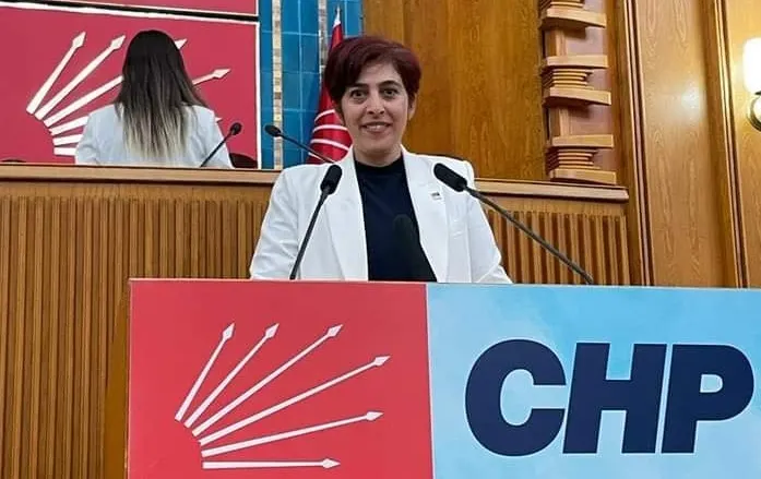 ÖZLEM  EKİZ  ” SUÇ ORTAĞI OLMAYACAĞIZ “