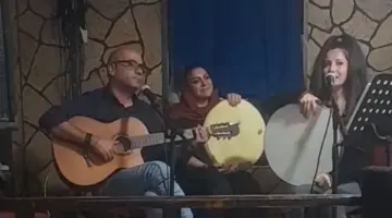 ÇAĞDAŞ EGE GAZETESİ TÜRKÜLERDE DEPREMZEDELERİN ACILARINI PAYLAŞTI