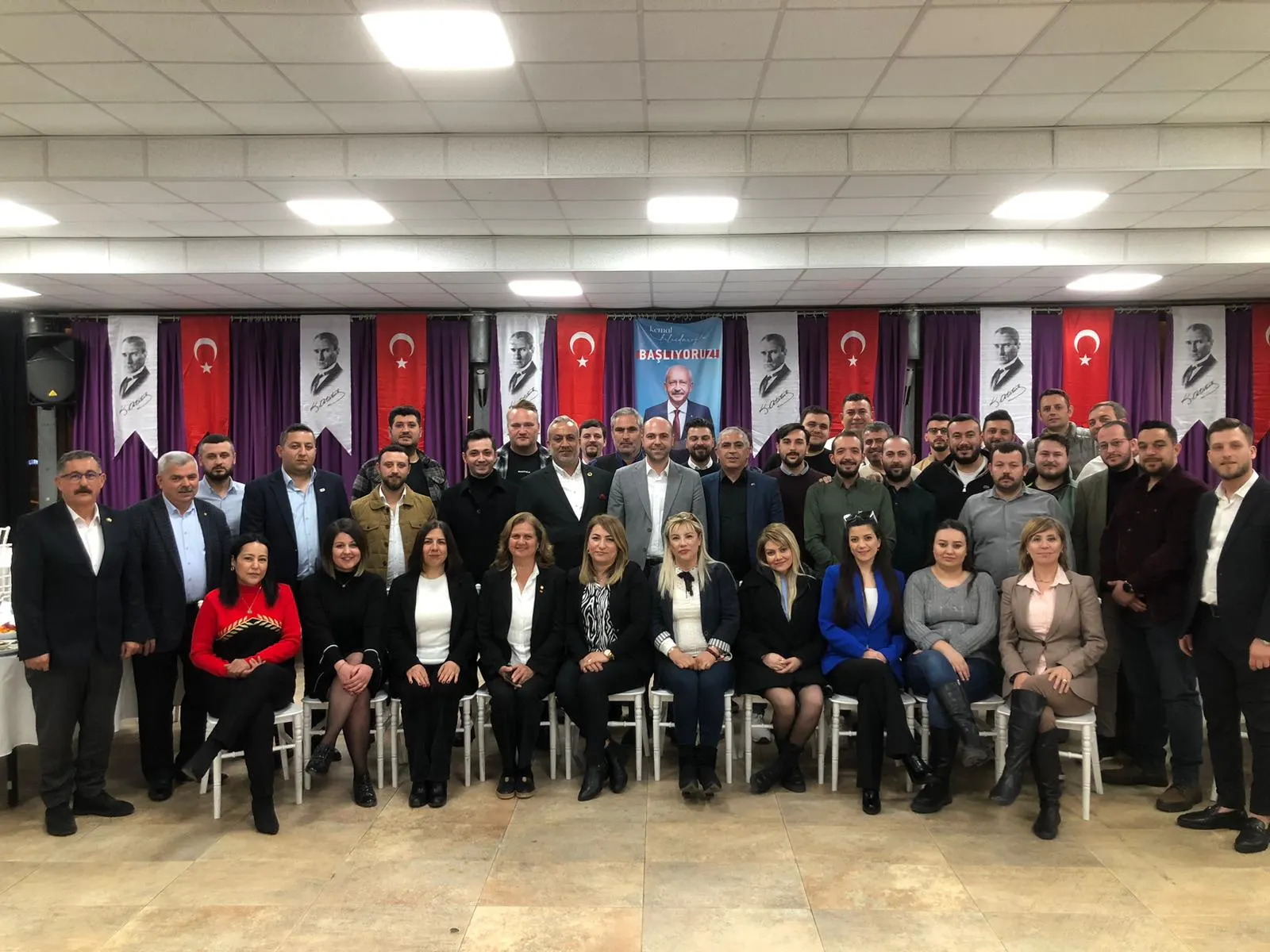 ÇİĞLİ 2.YÜZ YIL İÇİN KEMAL KILIÇDAROĞLU  CUMHURBAŞKANLIĞINA YÜRÜYOR