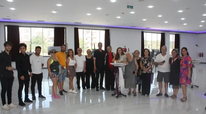 HATAY BENİM ÖZEL MESELEM DEDİLER HATAY’A GİTTİLER ADD’ DEN RESİM  SERGİSİ ” ACININ İZLERİ”