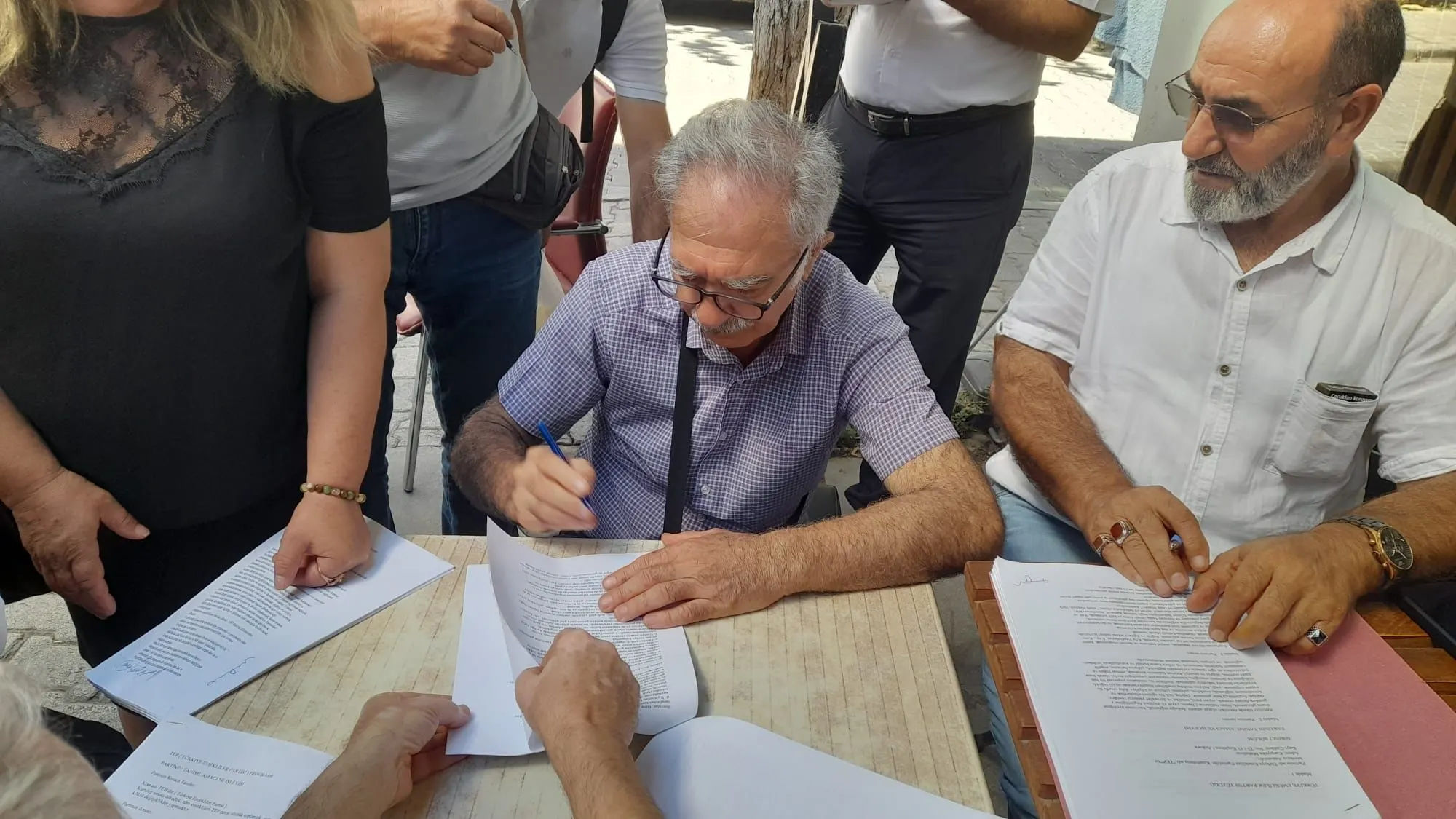 TÜRKİYE EMEKLİLER PARTİSİ ÇIĞ GİBİ BÜYÜYEREK GELİYOR