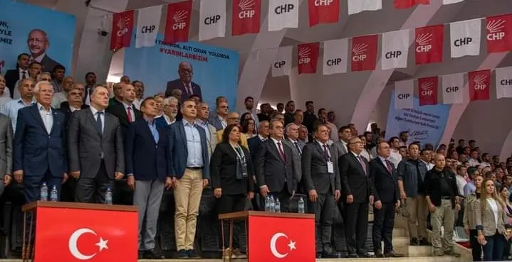 CHP AYDIN KONGRESİNDE GÜVEN TAZELENDİ