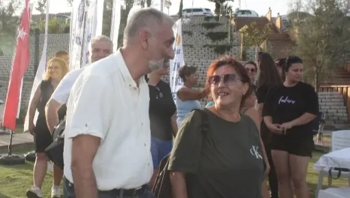 KALEMİMİZ KIRILDI  KALBİMİZ YARALI