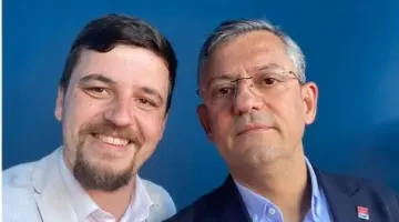 İZMİR’E GENÇ  DOKUNUŞLAR OLMALI