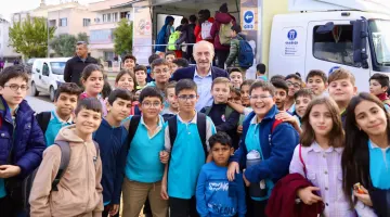 DİDİM BELEDİYESİ SOĞUK GÜNLERDE ÖĞRENCİLERİN İÇİNİ ISITTI