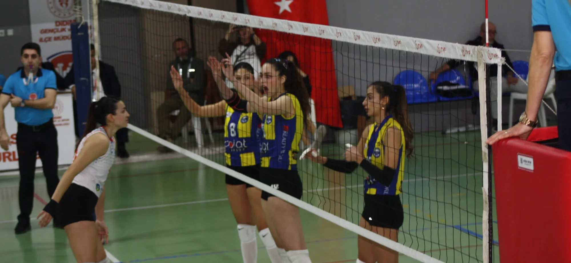 FİLENİN SULTANLARINDAN SON MANŞET