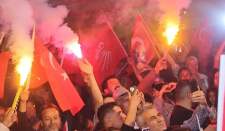 DİDİME KADIN ELİ DEĞECEK