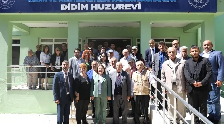 BAŞKAN GENÇAY’DAN HUZUREVİ SAKİNLERİNE ZİYARET