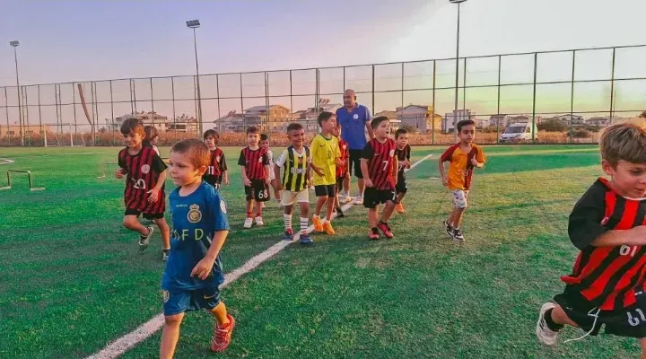 AYDIN GENÇLİK VE SPOR İL MÜDÜRLÜĞÜ YAZ SPOR OKULLARI VE ENGELSİZ SPOR OKULLARI EĞİTİMLERİ TAMAMLANDI