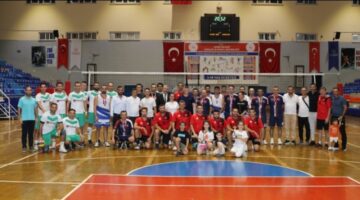KAMU SPOR OYUNLARI VOLEYBOL MÜSABAKALARI SONA ERDİ