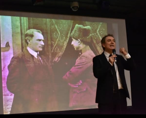 CHP ATATÜRK’ÜN AKILLI PEOJELERİ PANELİ BİR MİLLETİN VAROLUŞUNU ANLATTI